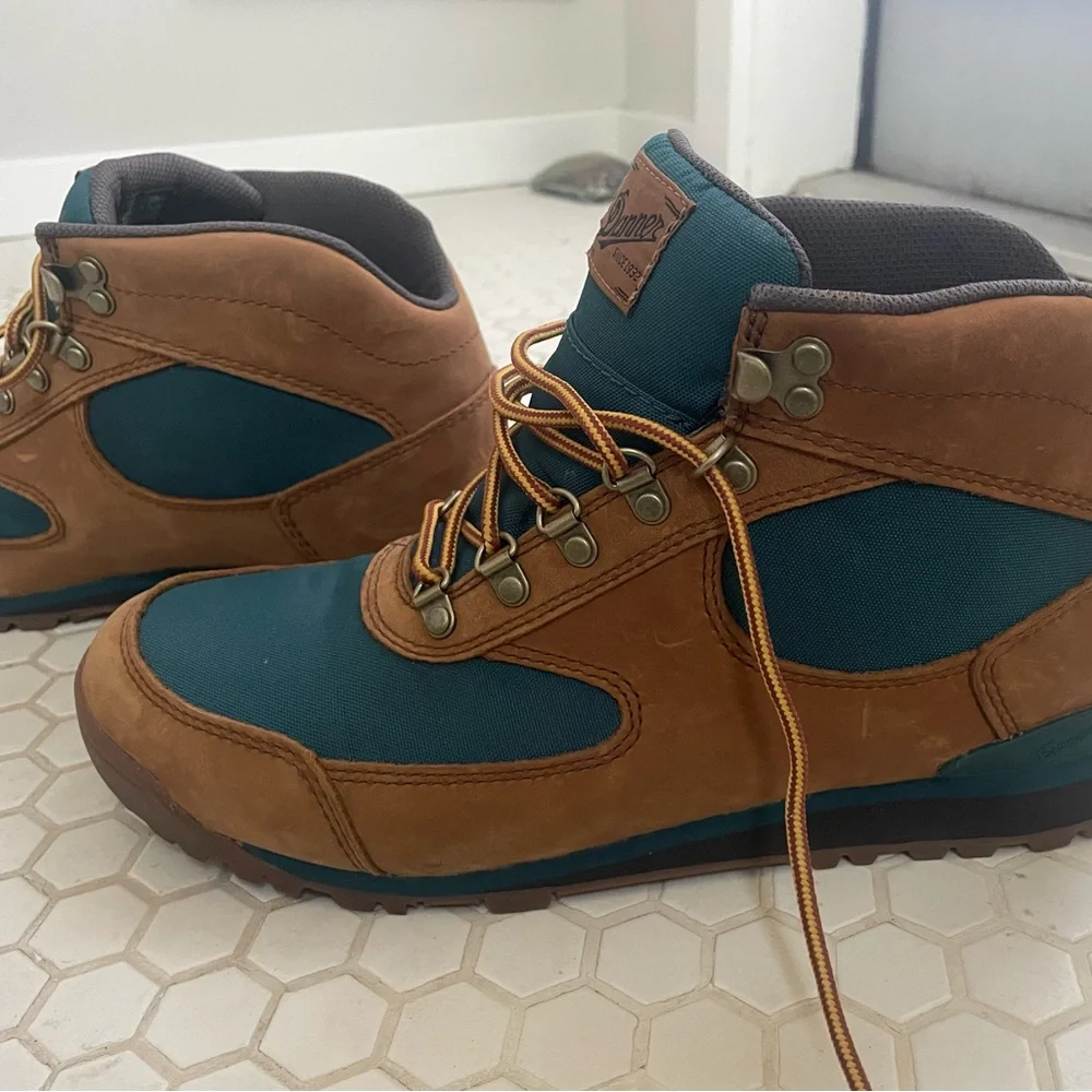 *Brand new* Danner Women’s Jag distressed brown/deep teal Boots - Picture 1 of 11